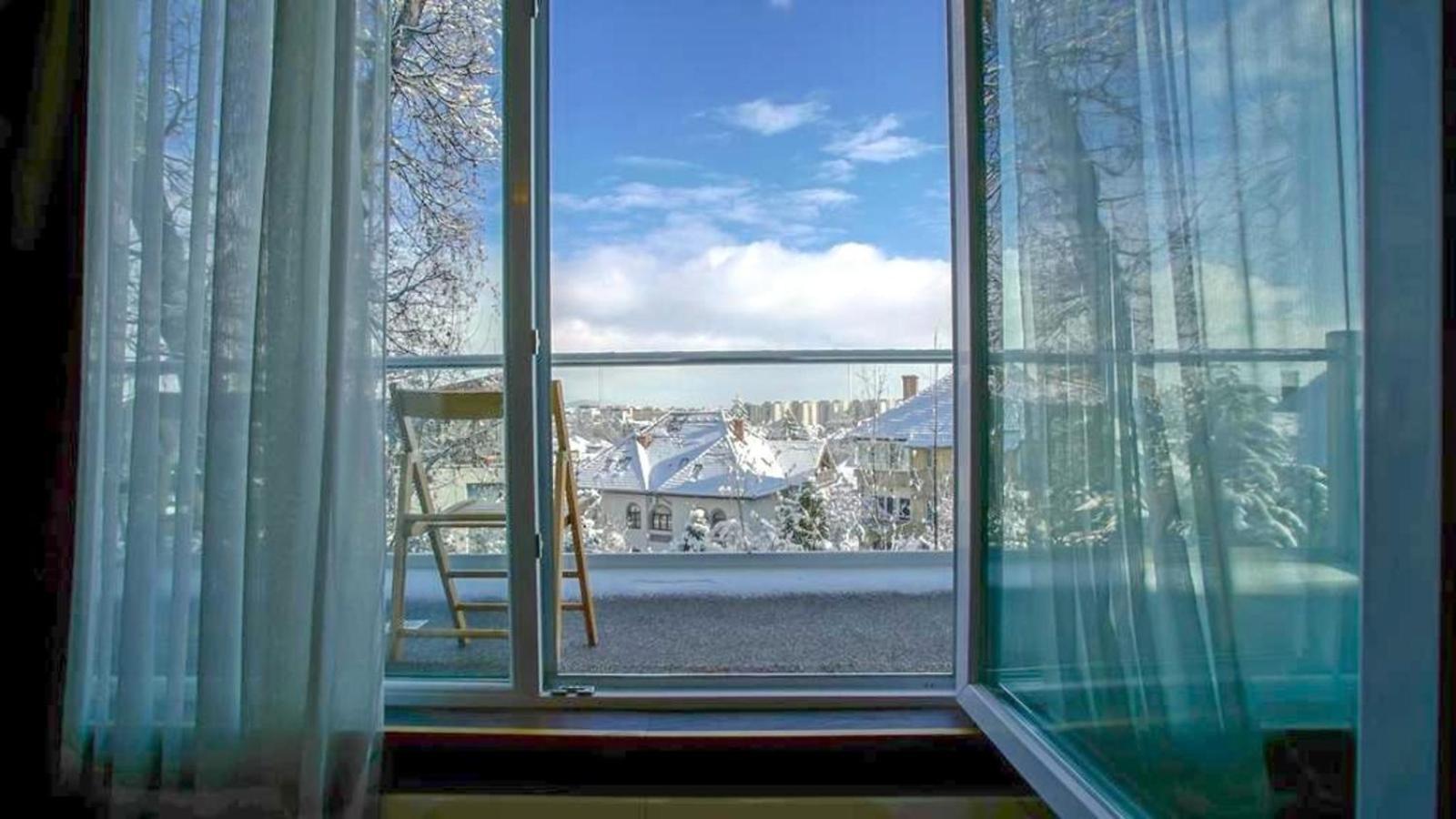 Central Maximus Apartment Brasov Luaran gambar